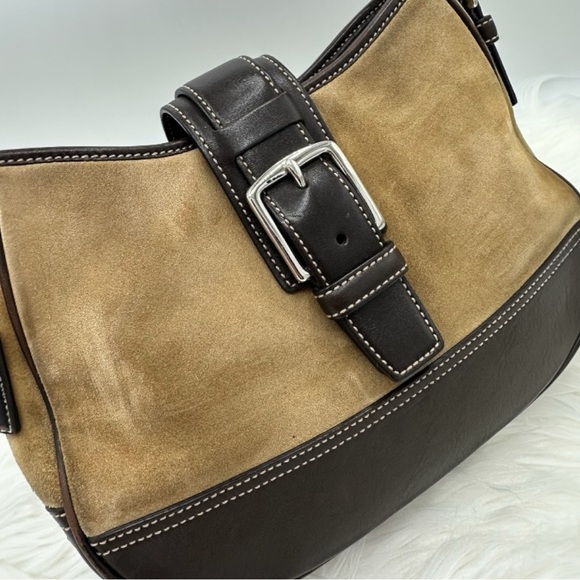 ⭐️SOLD⭐️ Vintage Coach Hampton Camel Suede & Leather Shoulder Bag - Picture 3 of 15